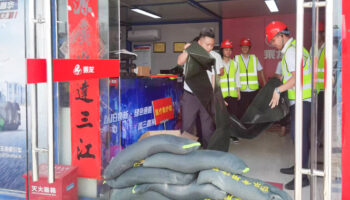 【安全生產(chǎn)月】玉柴物流集團(tuán)積極開展安全演練,筑牢安全生產(chǎn)防線